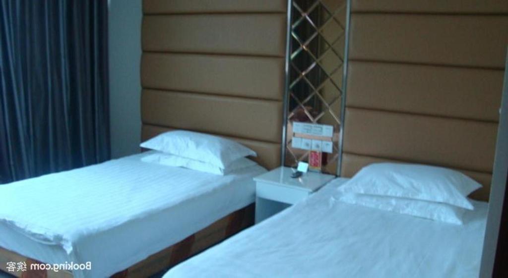 Yiwu Bairui Hotel Ngoại thất bức ảnh